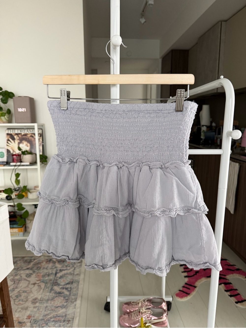 Aritzia Tiered Mini Skirt in Light Greish Purple